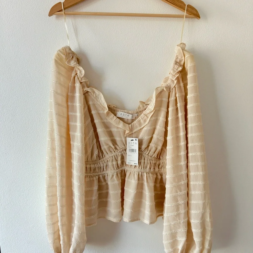 Astr Cream Ruffle Long Sleeve Blouse - Picture 1 of 4